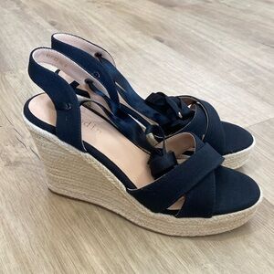 NIB Women’s Senodin Lace Up Platform Wedge Espadrilles